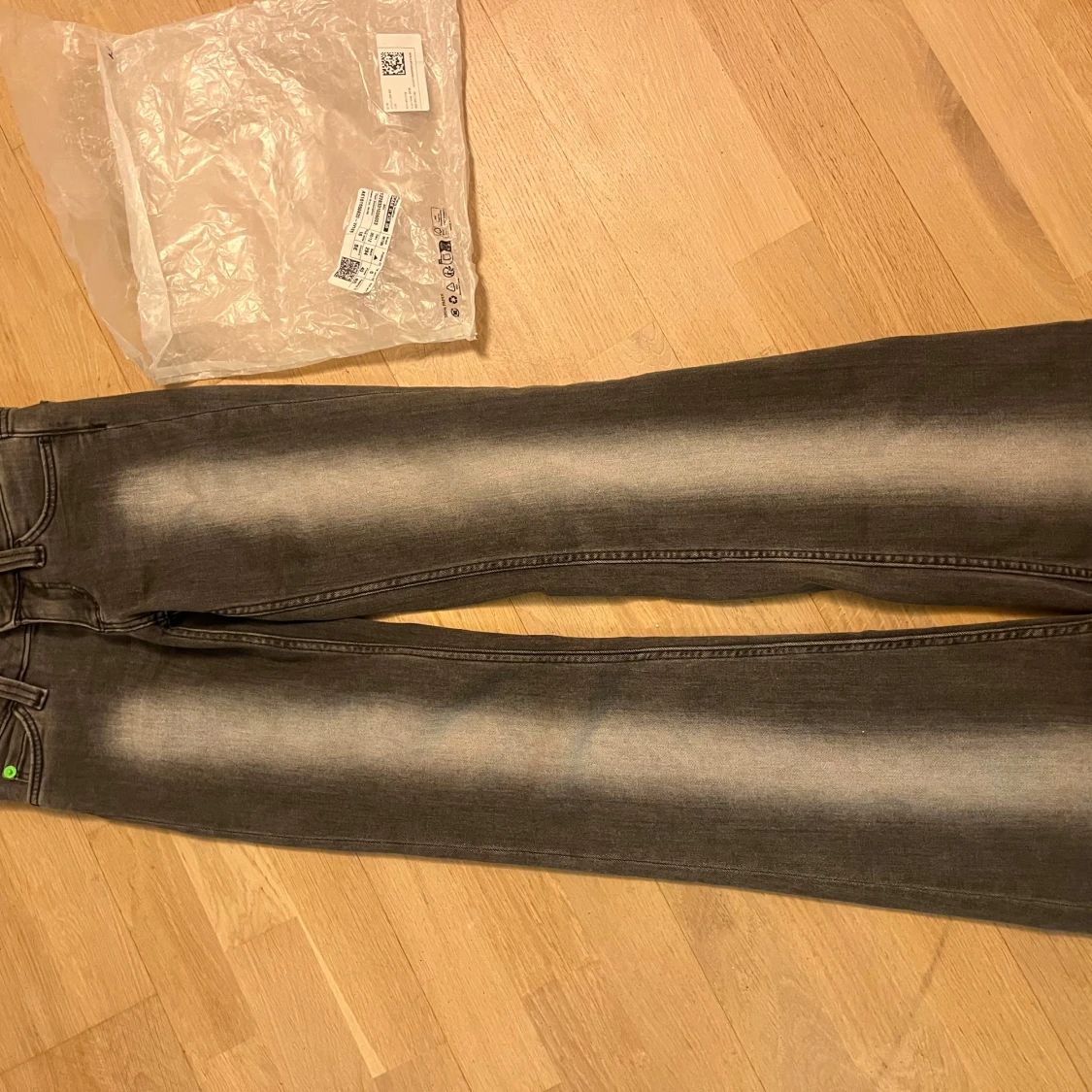 Weekday BOOTY BEI LOW WAIST SKINNY BOOTCUT JEANS - 90