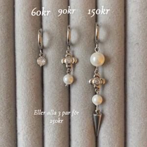 Örhängen  - Frakt 22kr 