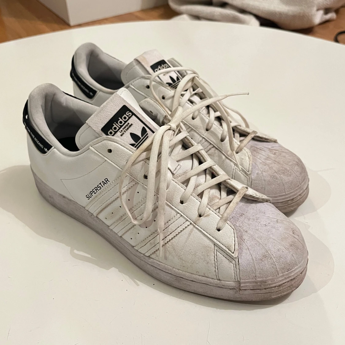 Adidas Superstars X Parley - 1