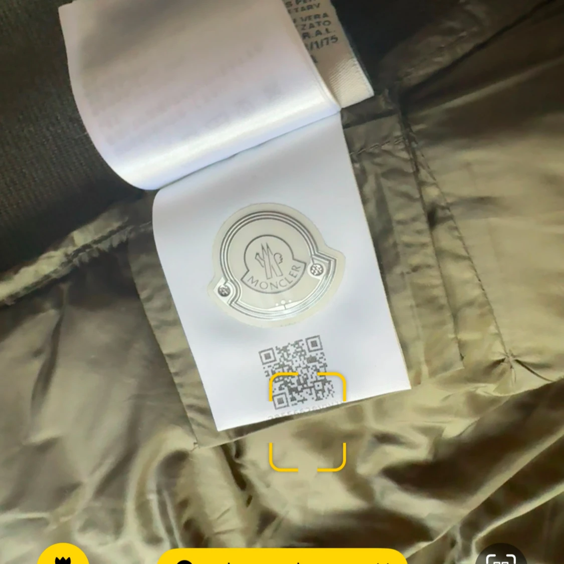 Olivgrön jacka från Moncler - 2