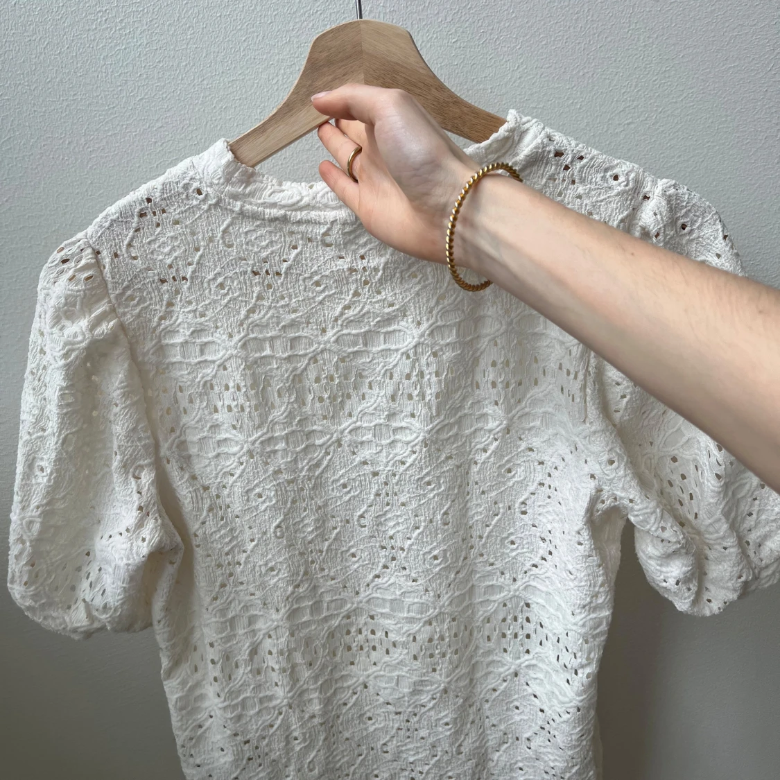 Vit spetsblus från Object - 3