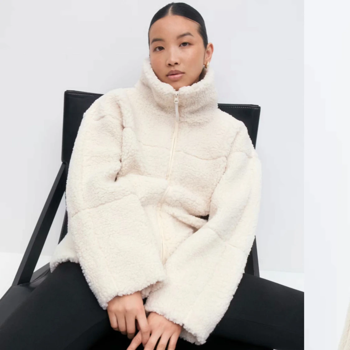 Beige teddyjacka med dragkedja - 2