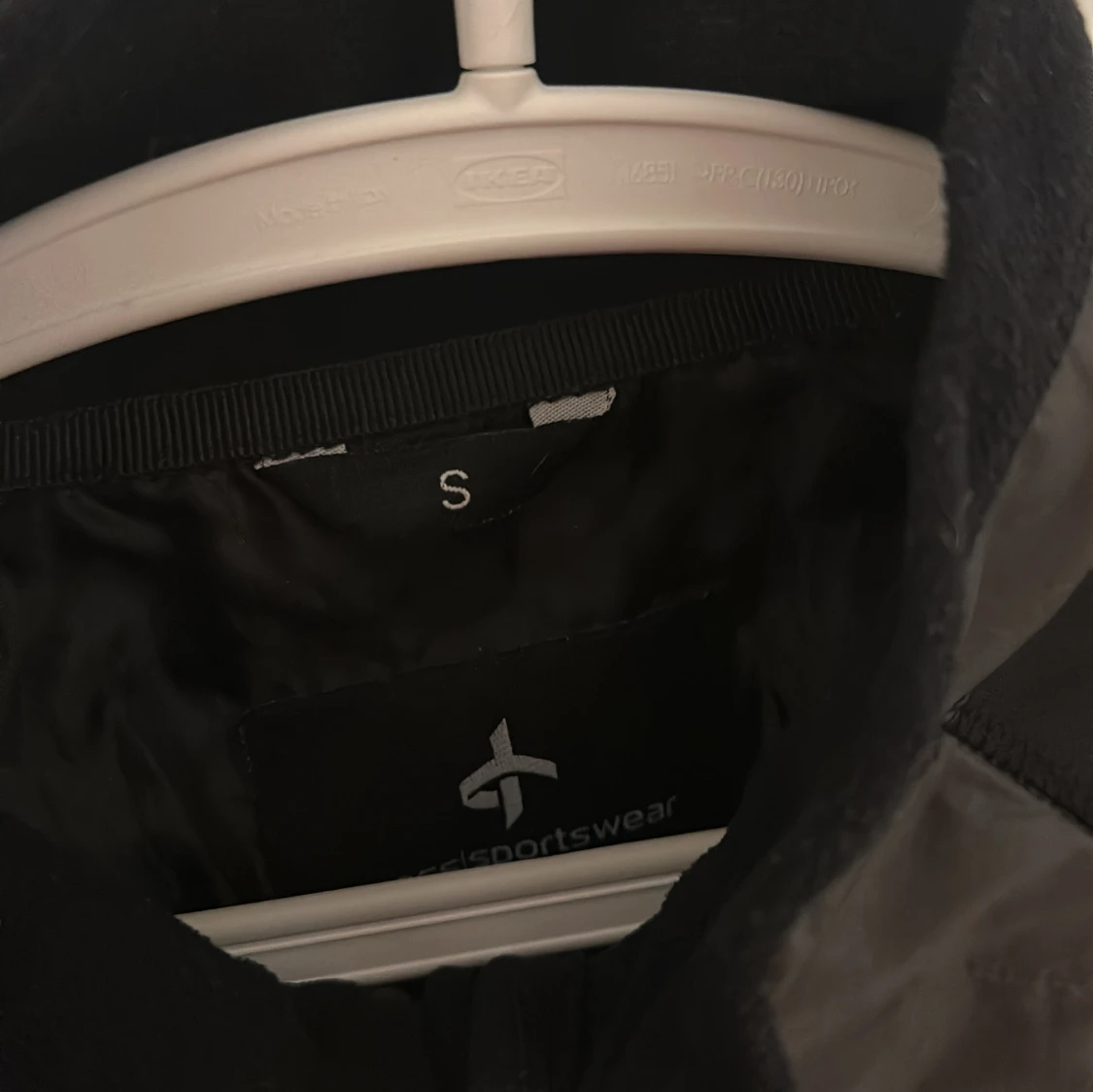 Svart sportjacka  - 1