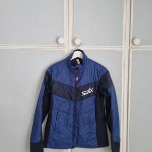 Jacka Swix - Aldrig använd  lätt vadderad jacka