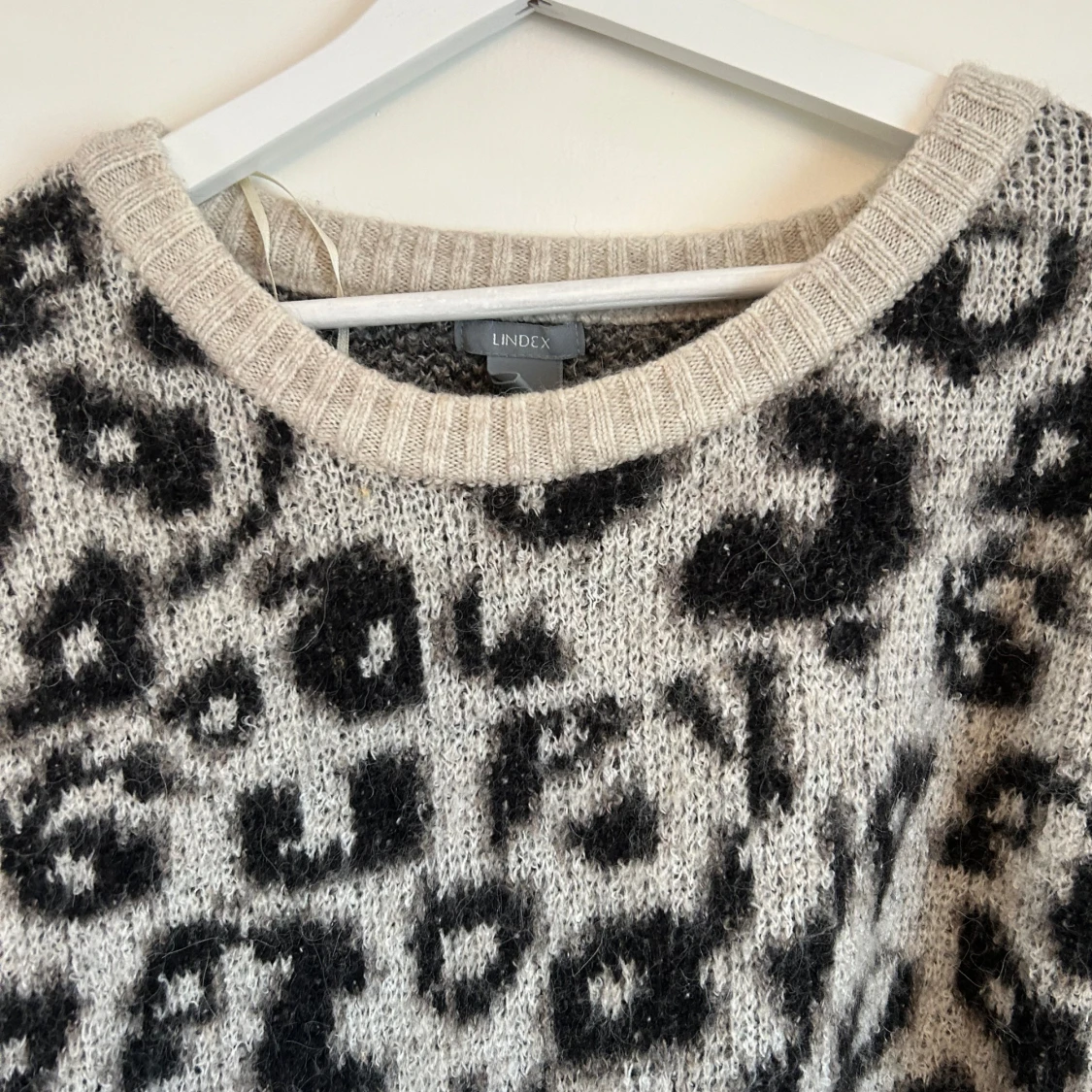 Leopard stickad tröja - 90