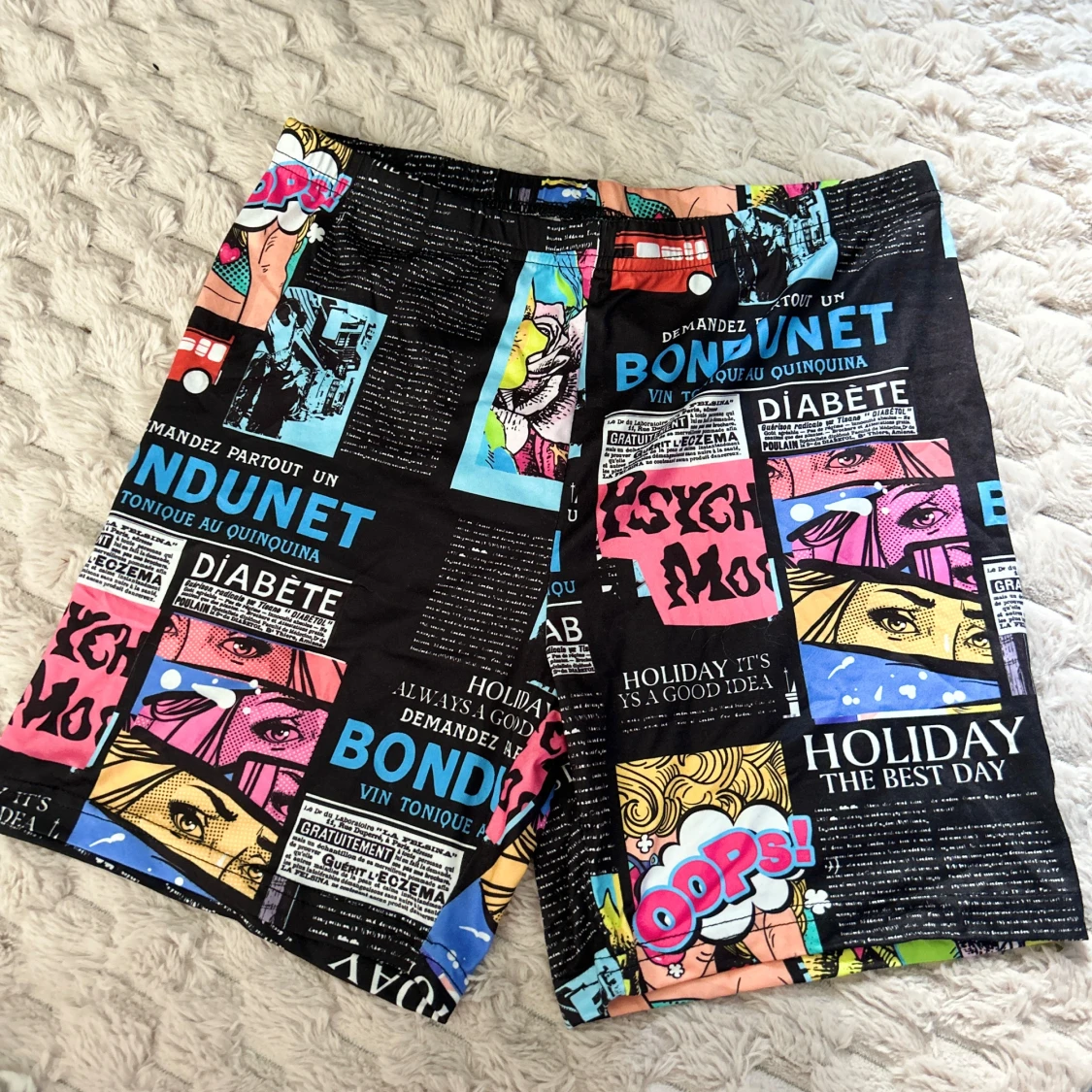 Färgglatt bikini-set med textmönster - 92