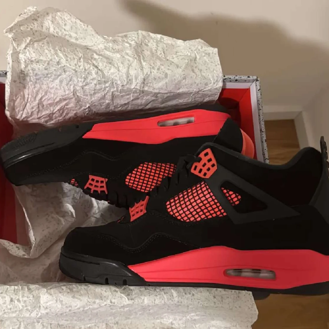Jordan 4 Red Thunders  - 90