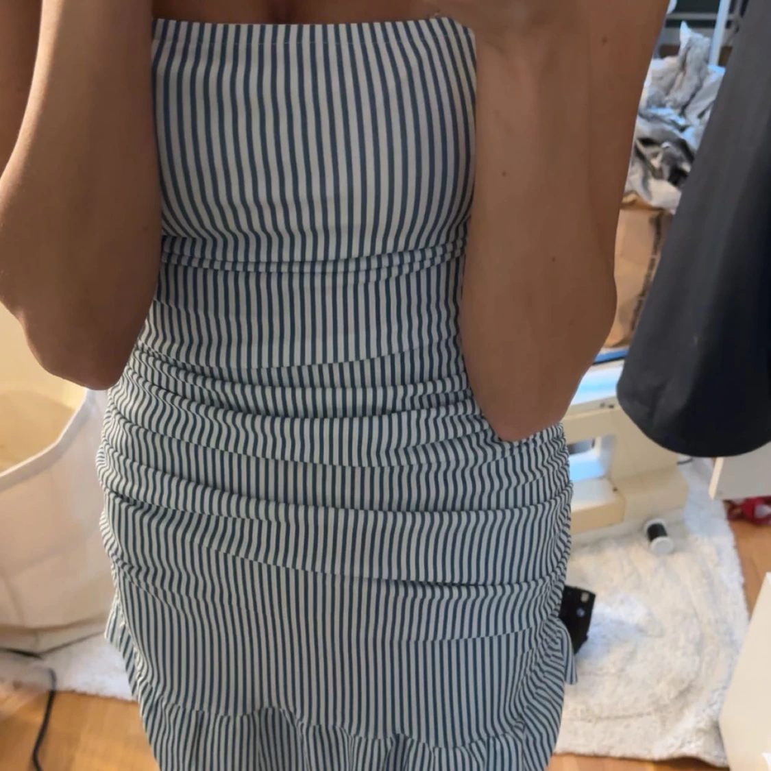 Klänning från edikted - 90