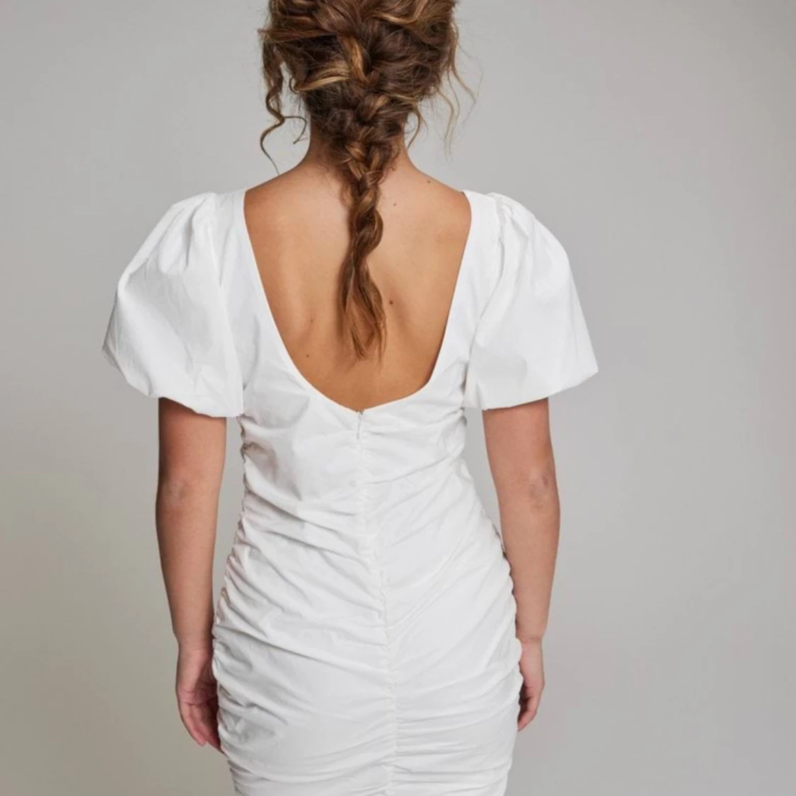 vit klänning nelly - 90