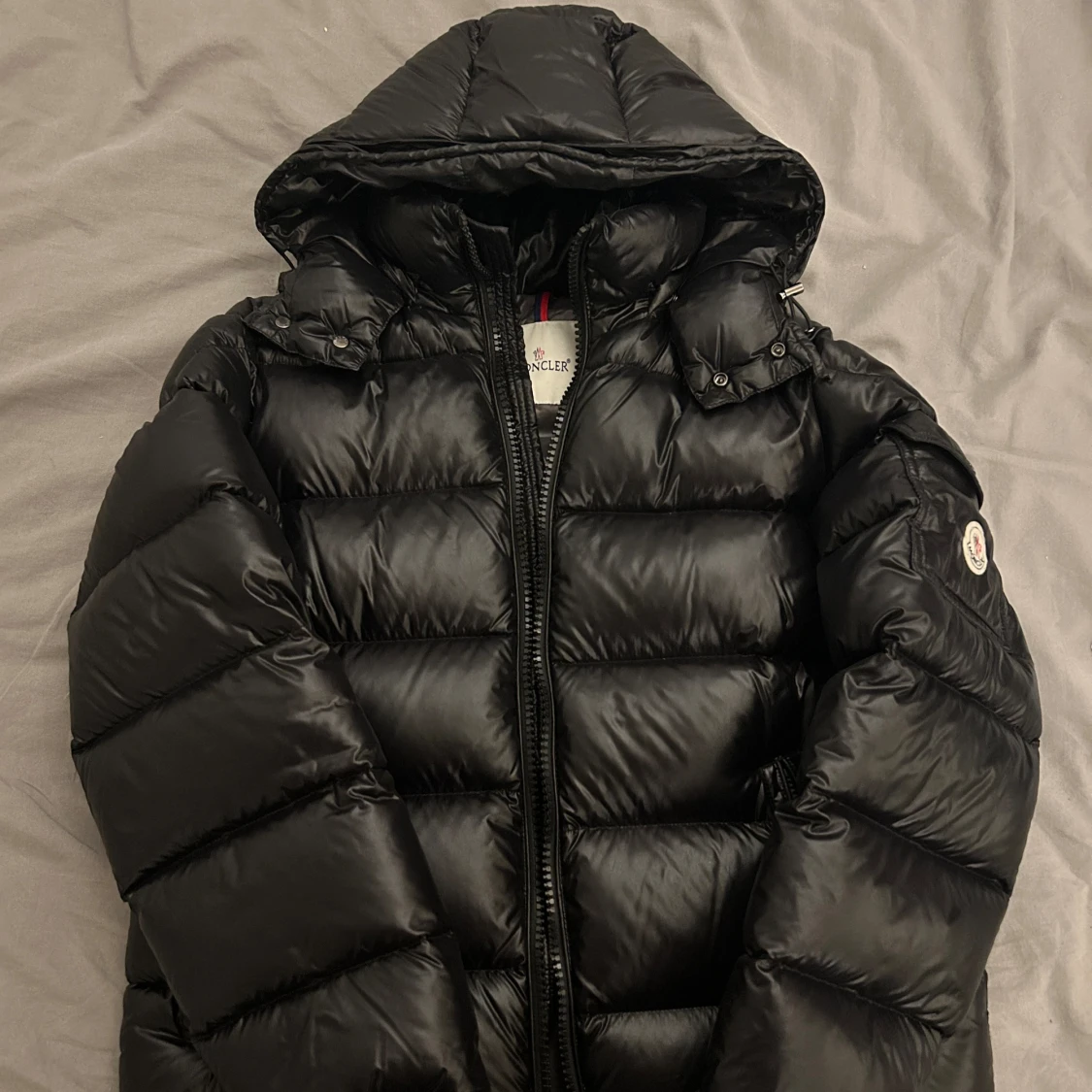 Moncler maya, size 2 - 90