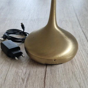 Rituals Geni - Jätte fin och lätt använd geni som du ställer in hur mycket doft och hur ofta den ska dofta.