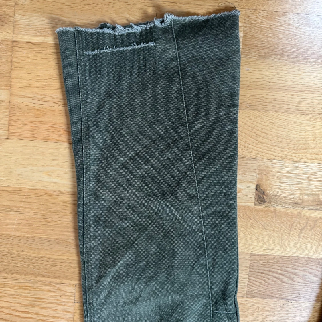 Gröna byxor från O Files - 1