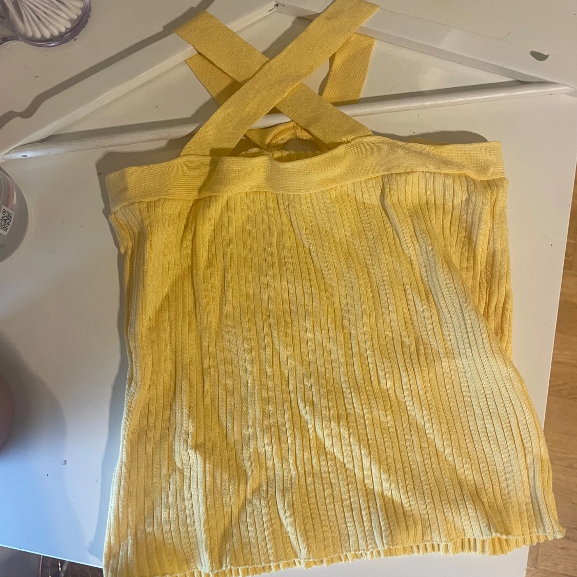 Gul ribbad halterneck topp - 2