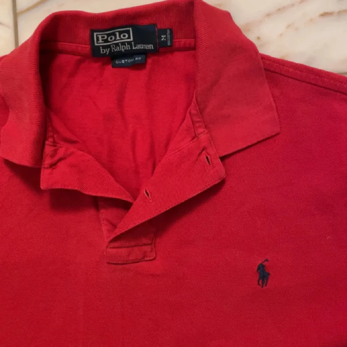 Röd pikétröja från Ralph Lauren - 1