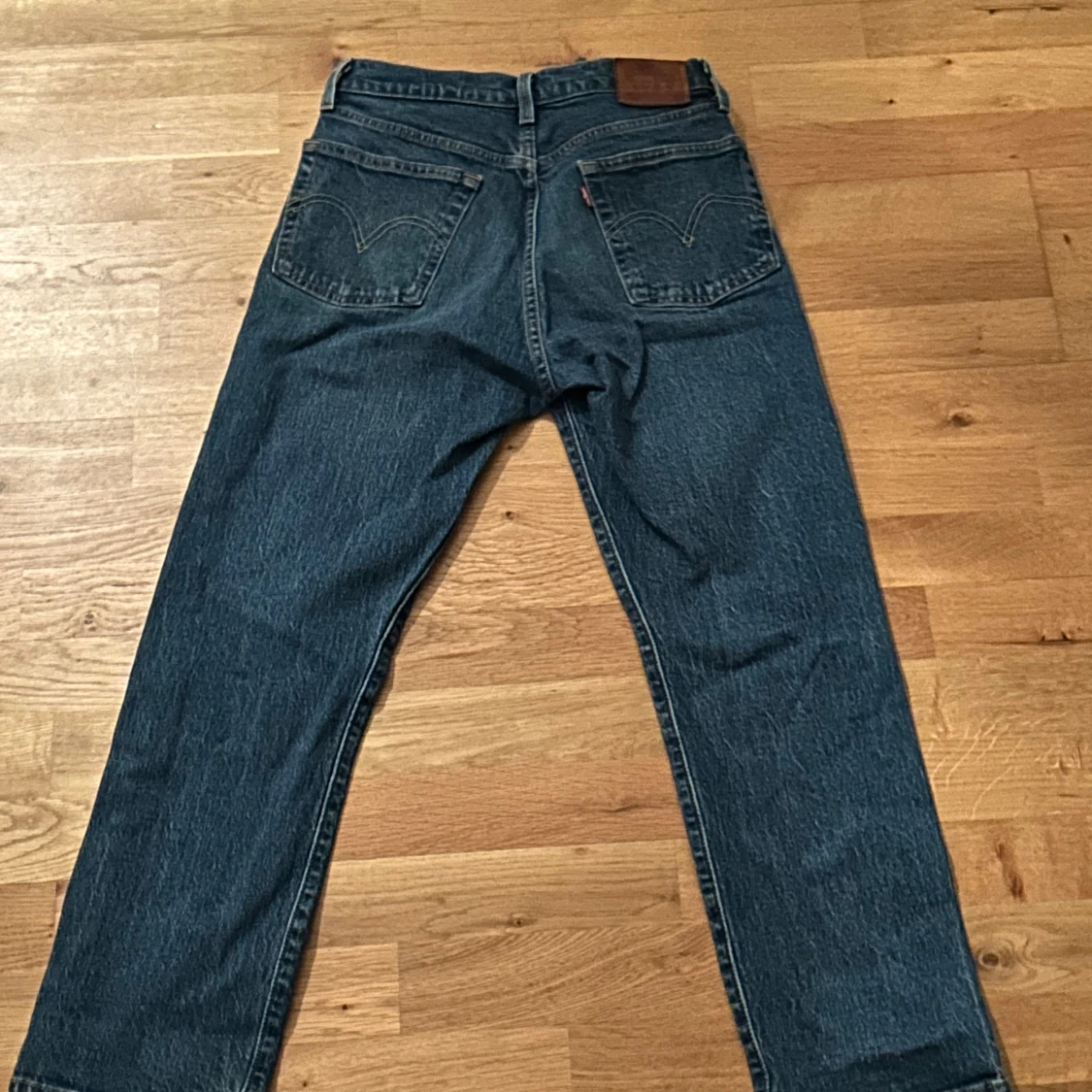 Levi’s jeans i storlek W26 L26 - 1