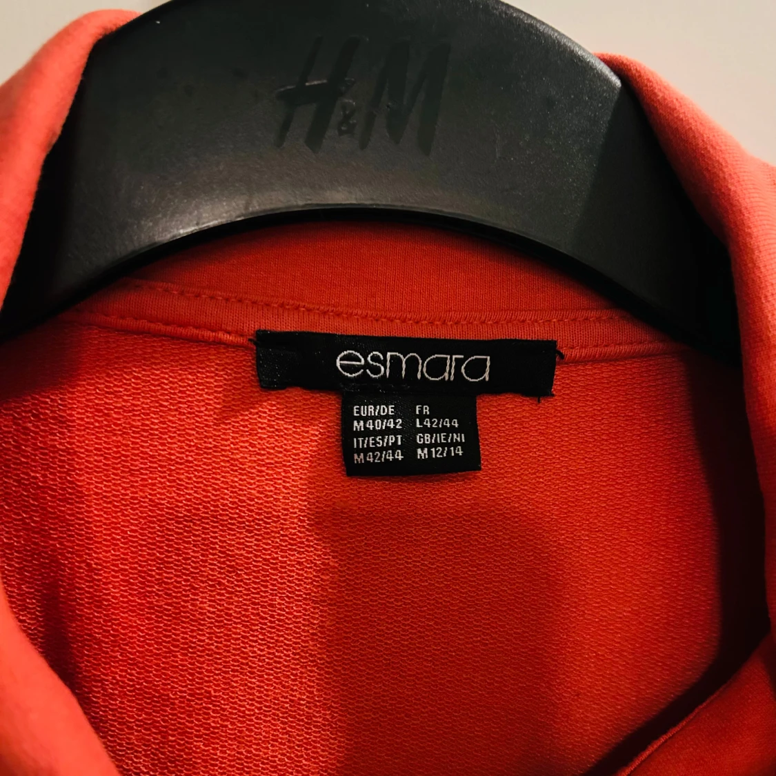 Korall tröja med dragkedja från Esmara - 91