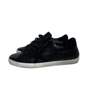 Golden Goose Super-star - Golden Goose Super-star i storlek 43/44, mycket bra skick