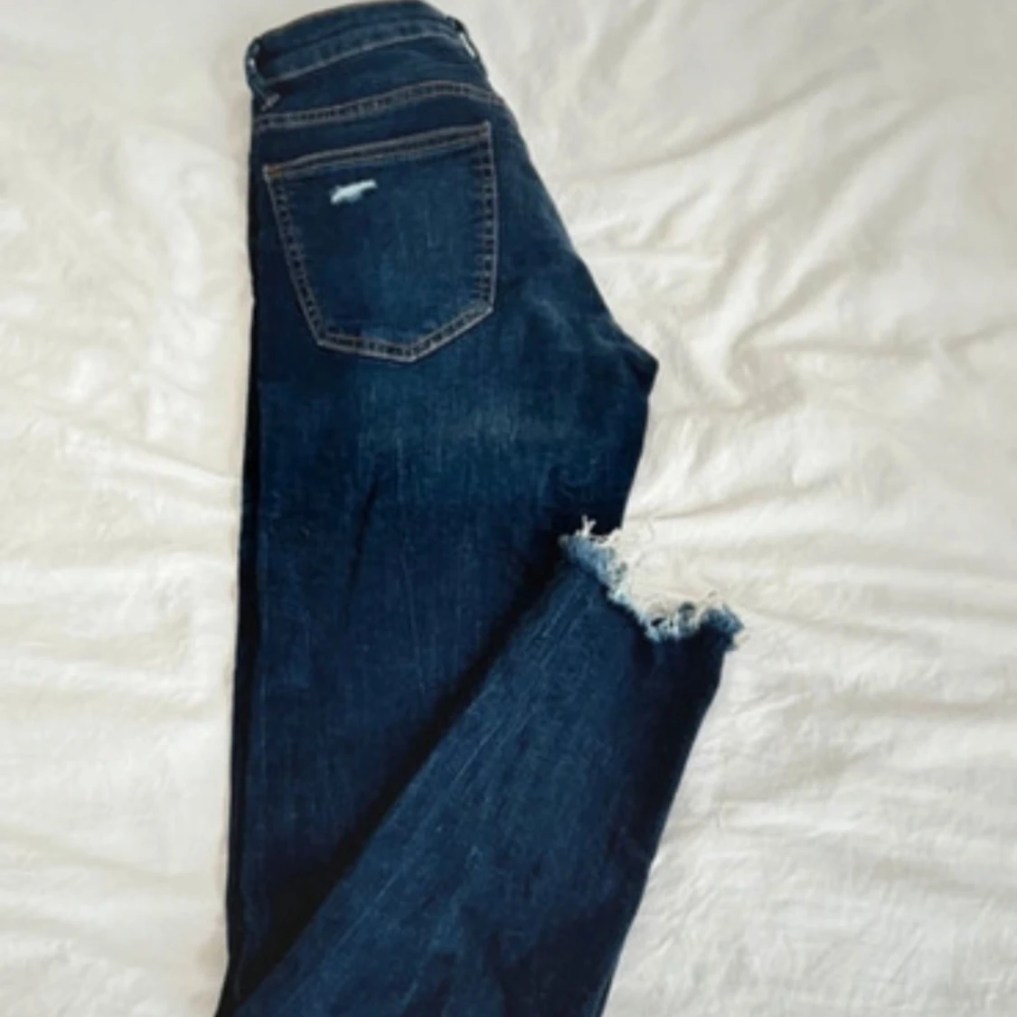 Mörkblå skinny jeans - 90