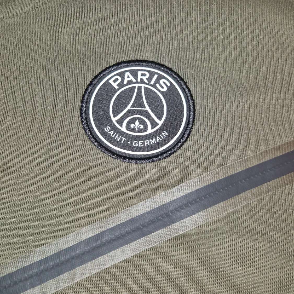 PSG Nike Tech Fleece - 4