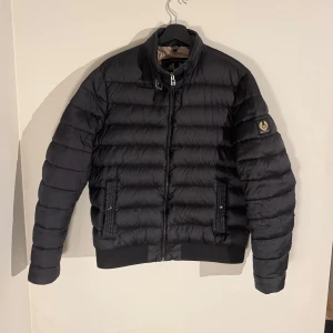  pufferjacka  Belstaff - Super fin vinterjacka ifrån belstaff
