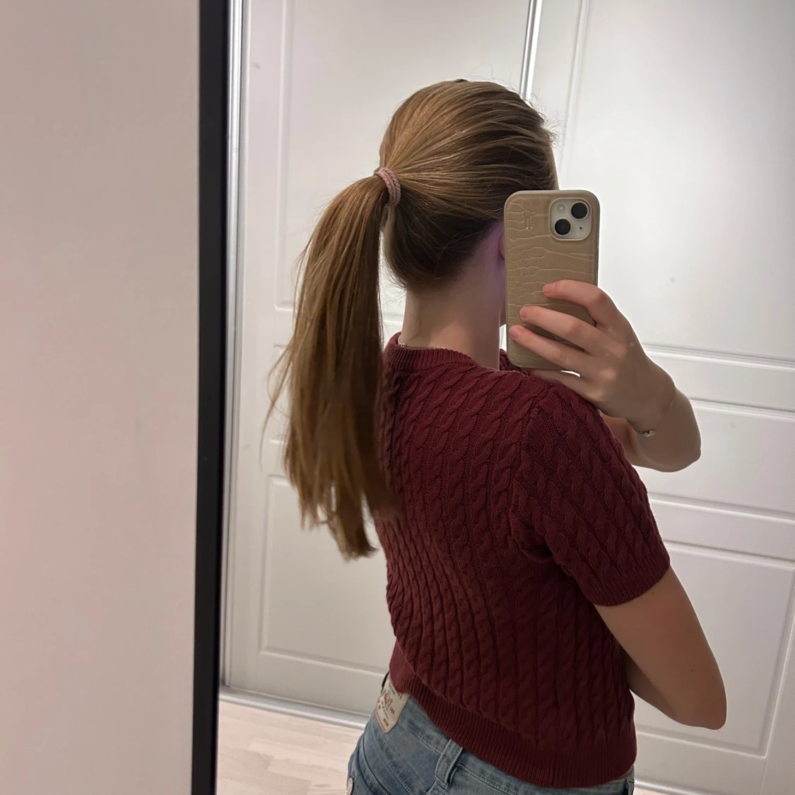 Vinröd kofta med korta ärmar - 2