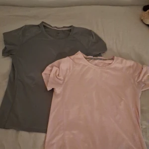 Gympatröjor - Säljer två fina gympatröjor perfekt till träningen. En i rosa och den andra i grön. Båda två är i bra skick och jag säljer dem för 85 kr st. Skriv om ni har fler frågor. 😃😃