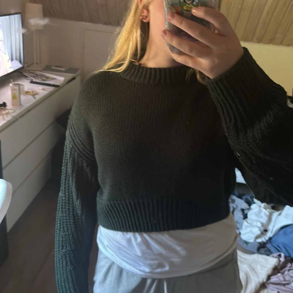 Croppad stickad tröja - 91