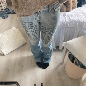 Lågmidjade jeans🩷 - Säljer dessa jeans pågrund av att dom inte kommit till användning🩷