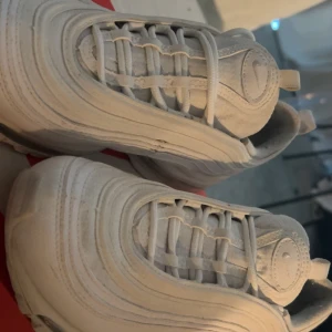 Nike 97  - Nike 97 storlek 38 använd 3 ggr och är i bra skick 