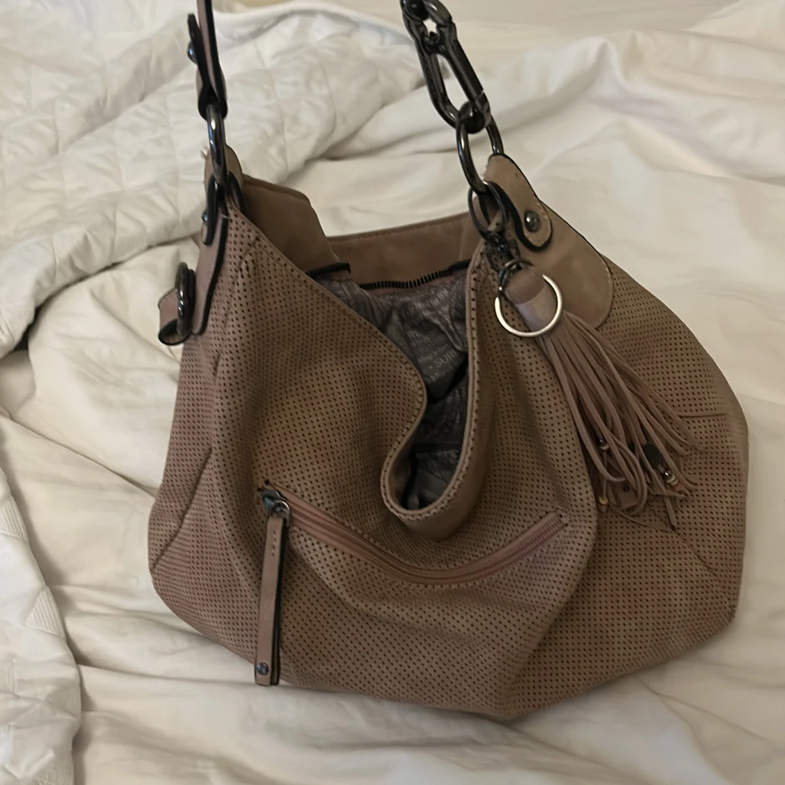 Gammel rosa väska  - 90