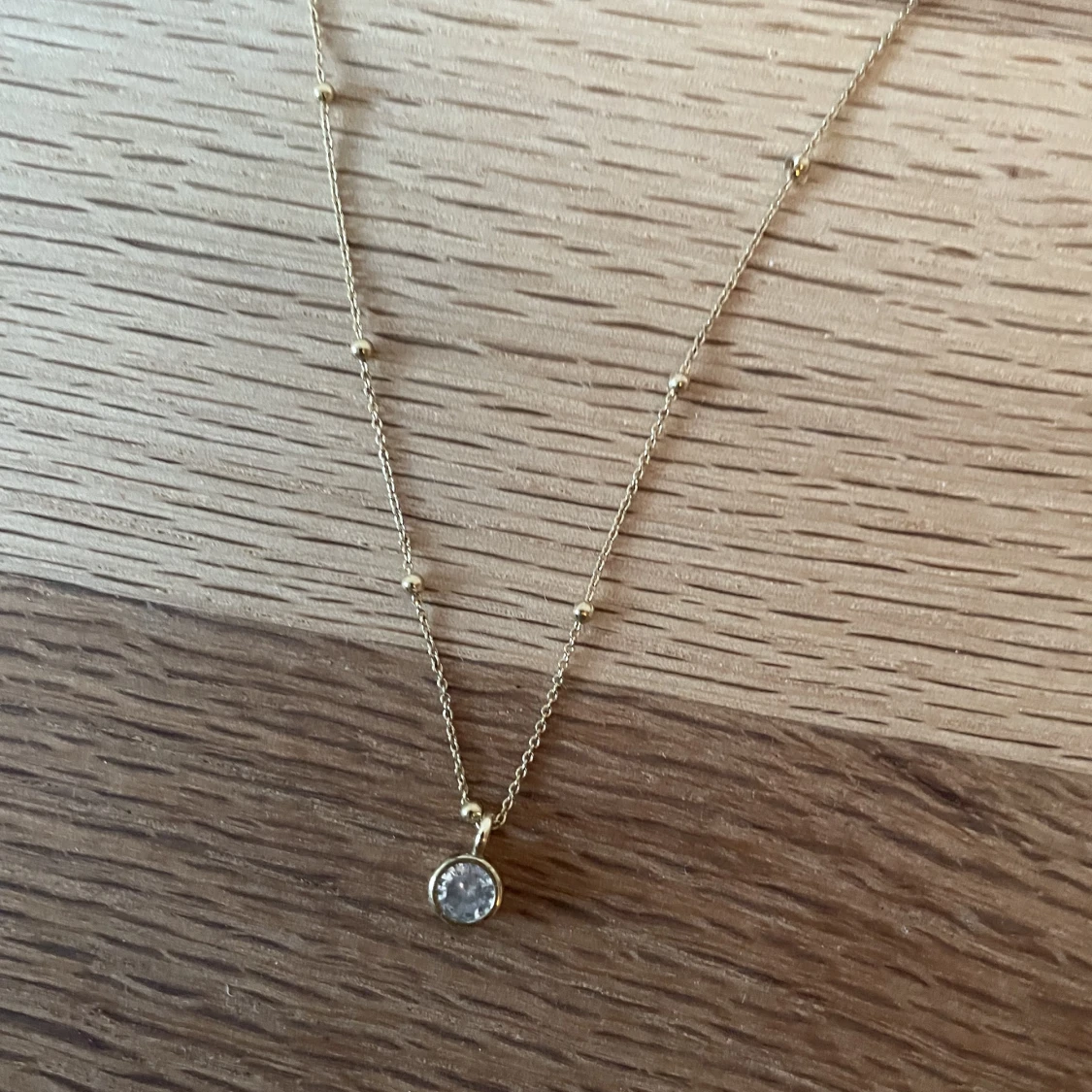 Helt oanvända halsband! - 91