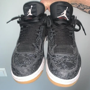 Jordan 4 laser - Storlek 43 Ingen OG box men i fint skick Äkta. 