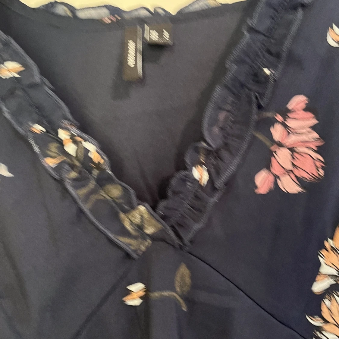 Blommig klänning - 91