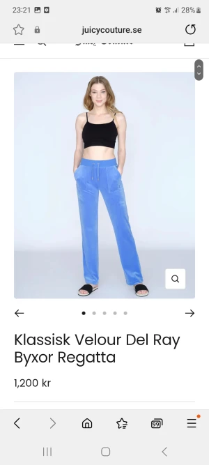 Juicy Couture - Jag vill sälja mina älskade juicy couture byxor som tyvär inte passar längre. Priset är även diskuterbart, och jag har också tröjan i skorlek S, om någon har inträsse för den, så kan jag tänka mig att sälja den vid ett bra pris. Priset är diskuterbart💗