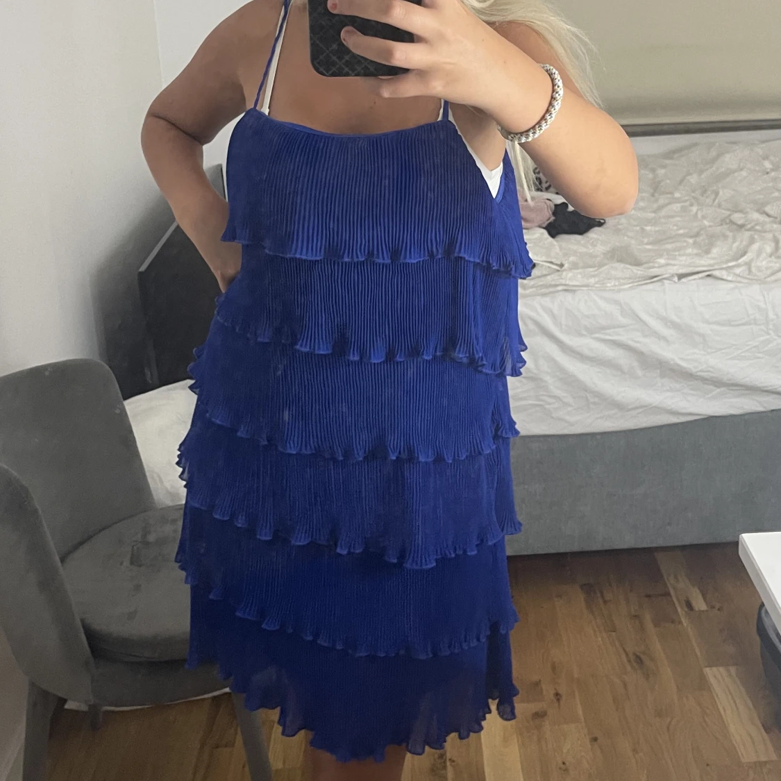 Blå volangklänning - 90