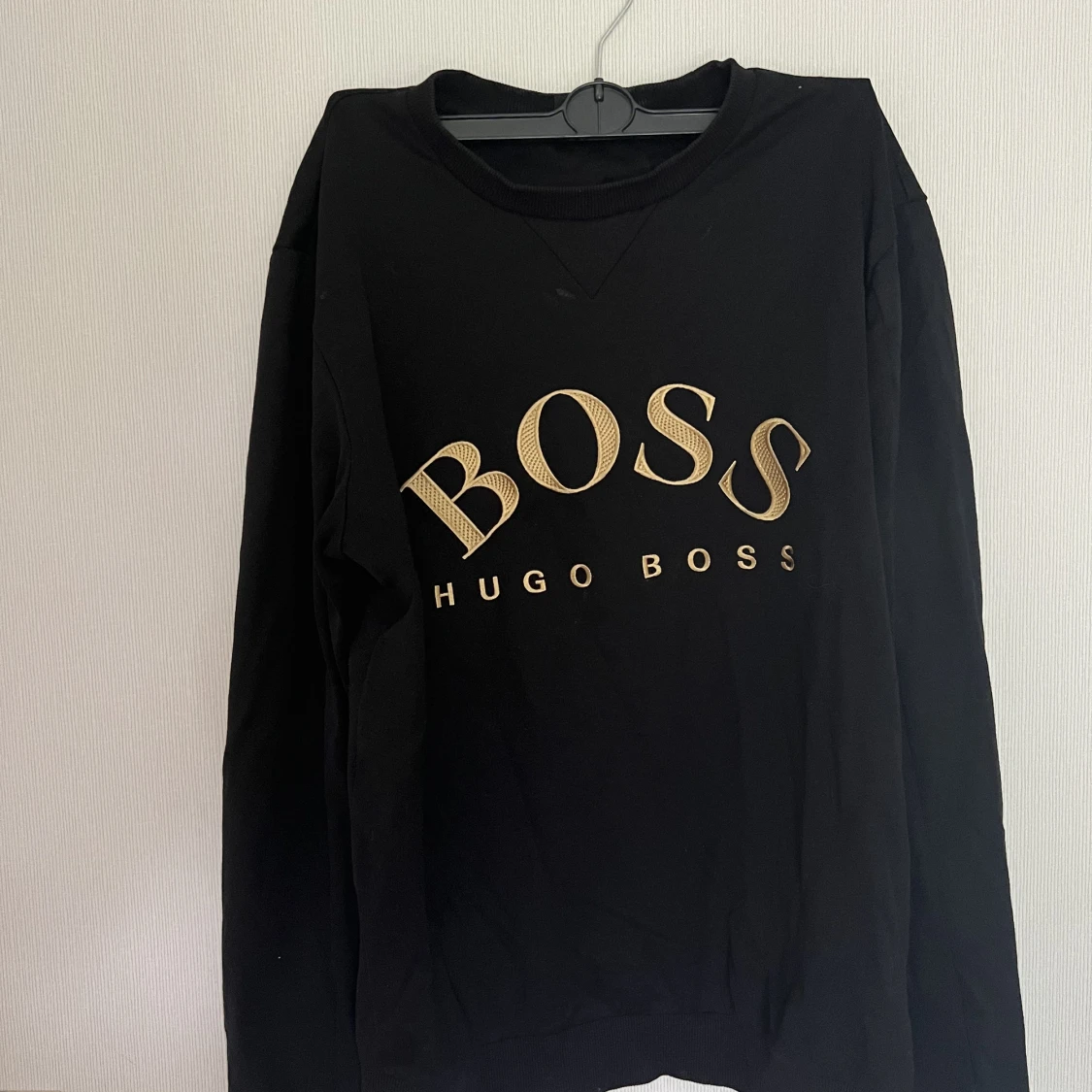 Hugo boss sweatshirt