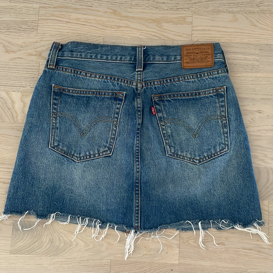 Levis kjol  - 90