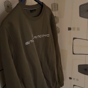 Sail racing sweatshirt  - Skick-9,5/10 (använd fåtal gånger) Xl (passar L)