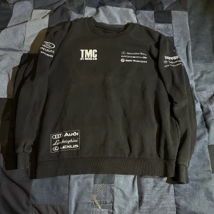 Vintage sweatshirt  - Här snackar vi om en för jävla sexig vintage sweatshirt! Otroligt bra Cond. Tveka inte på o höra av dig vid frågor 