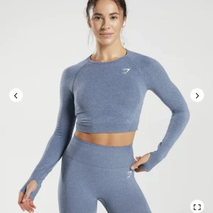 Crop topp  - Crop topp gymshark 