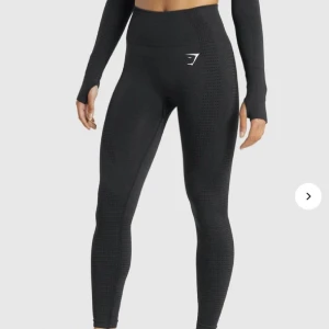 Gymshark leggings  - Använda få gånger, säljs på grund av att de är för små för mig. Storlek S Pris kan diskuteras 