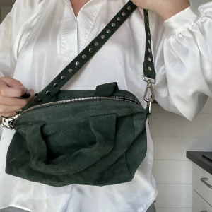 Grön núnnoo väska  - Núnoo väska 💚