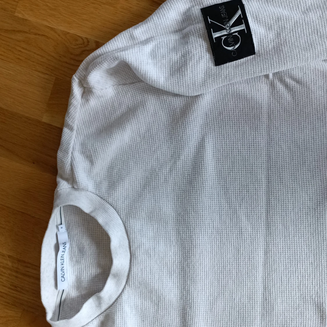 Calvin Klein långärmad tröja gråvit M - 90