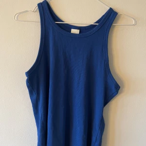 LINNE - H&M - Använd någon enstaka gång. 