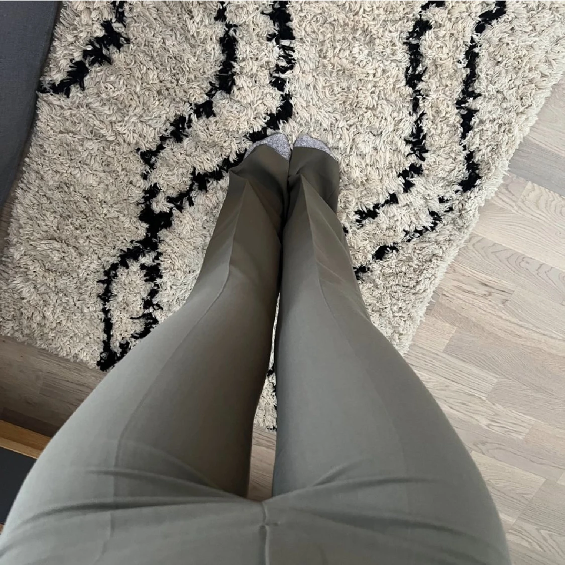 Gråa Kostymbyxor  - 90