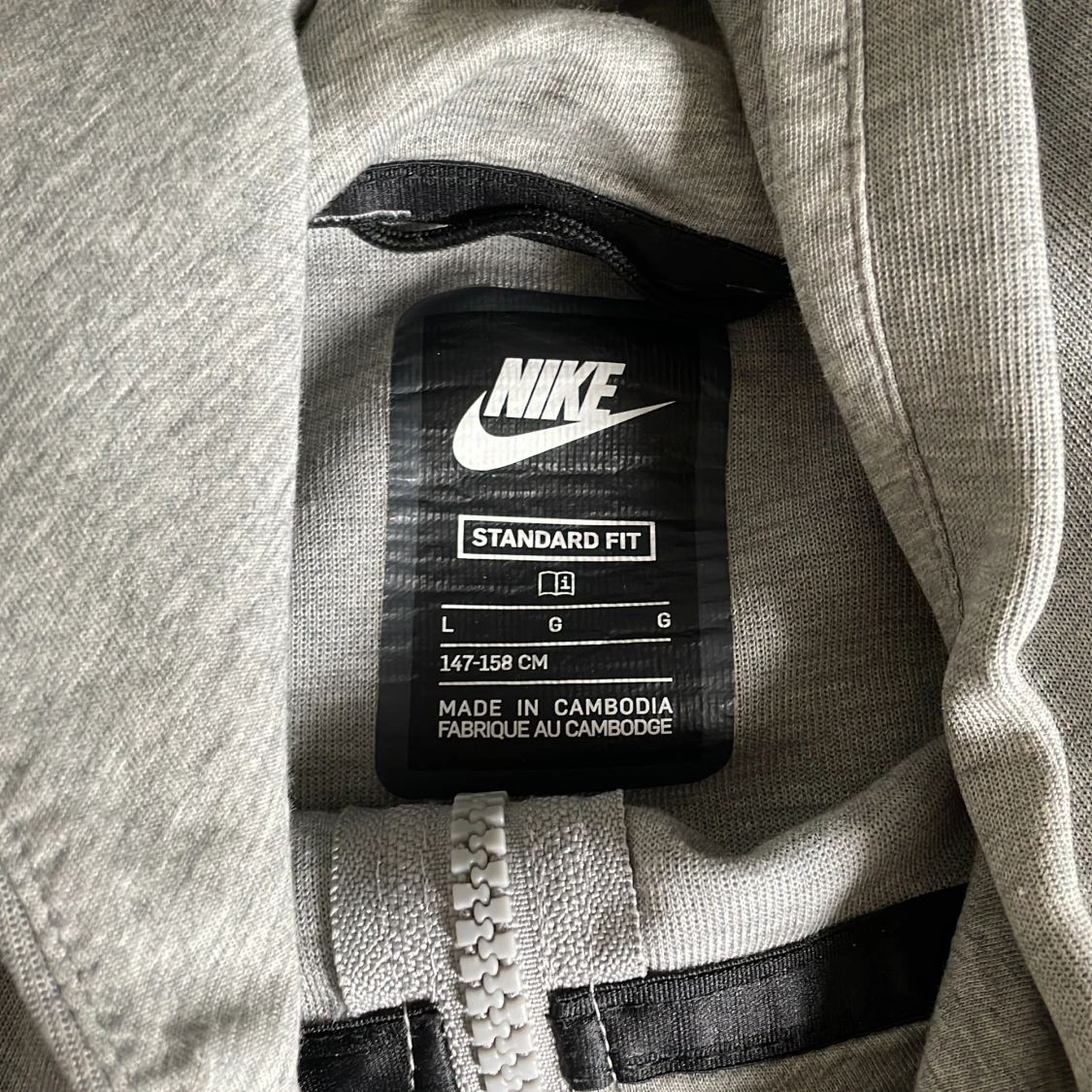 Grå Nike tech fleece zip hoodie - 91
