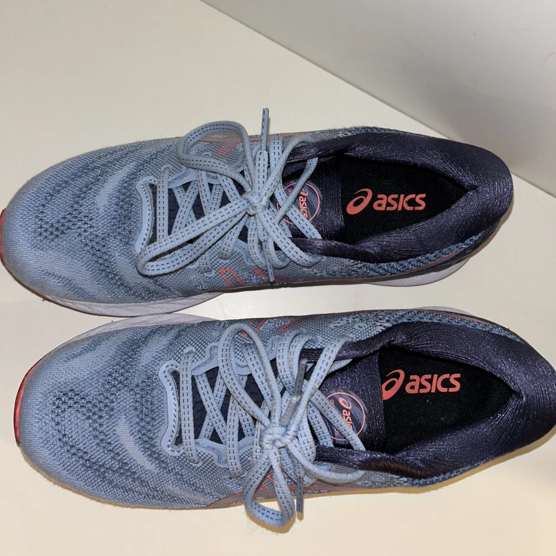 ASICS löparskor  - 91