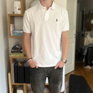 Polo ralph lauren piké - Säljer nu min ralph lauren piké då den inte kommer till användning. Fantastiskt skick