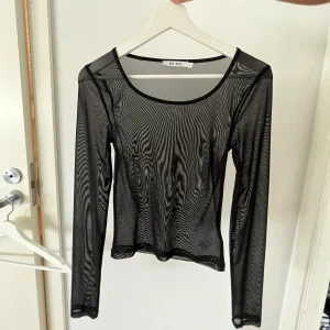 Meshtopp - Snygg meshtopp, första bilden blev lite skum med ljuset