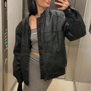 Skinnjacka  - Köpt secondhand